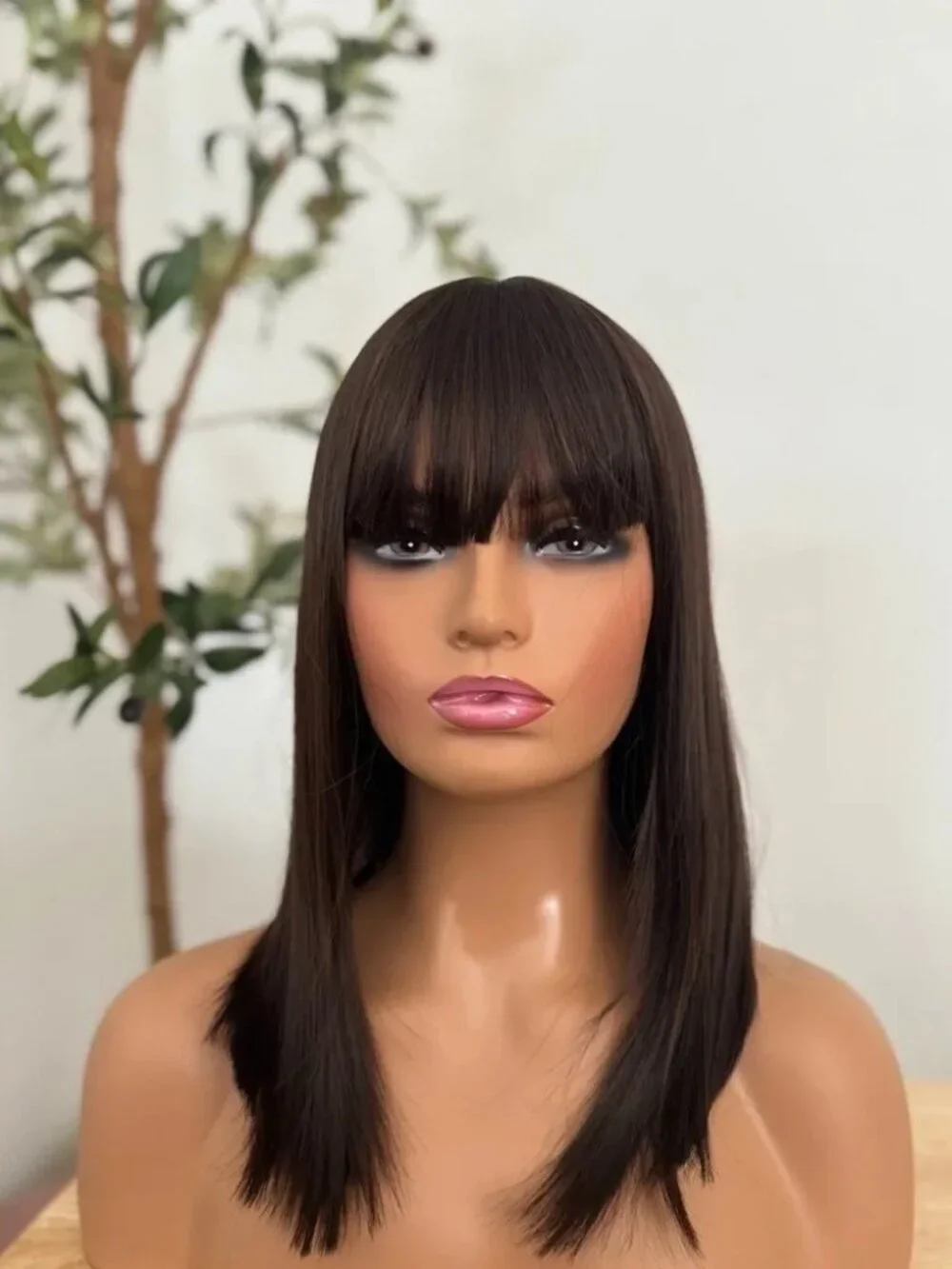 Beautiful Chocolate Brown Short Bob Wig With Bangs - Natural root Part - Picture 10 of 11